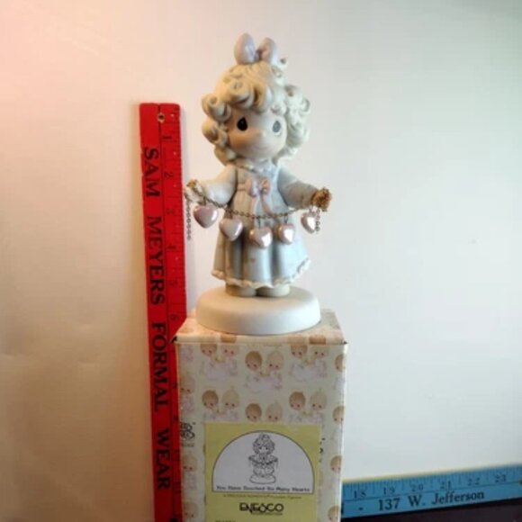 Precious Moments “You Have Touched So Many Hearts” (Item #261084, 1996) - Picture 3 of 11